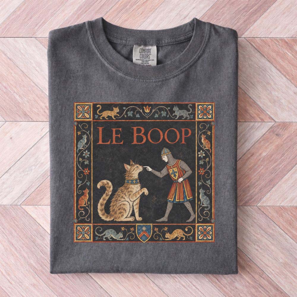 Le Boop Medieval Cat T-Shirt